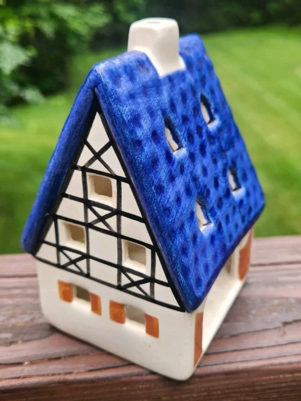 Ursula Leyk Lichthaus German Ceramic Tea Light House Blue Roof Signed 1997 5